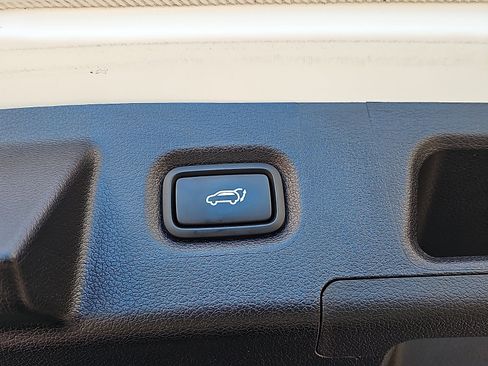 Used 2023 Hyundai Santa Fe SEL image 30