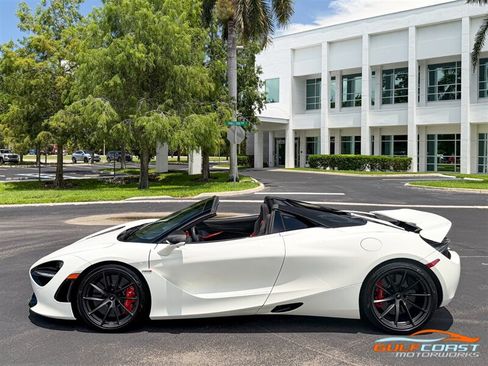 Used 2021 McLaren 720S Performance RWD image 37