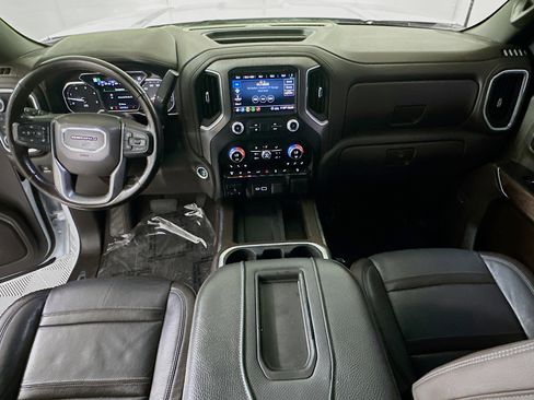 Used 2020 GMC Sierra 2500 Denali w/ Denali Ultimate Package image 27