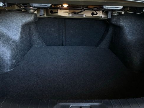 Used 2024 Nissan Altima 2.5 SV image 21