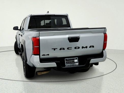 Used 2024 Toyota Tacoma TRD Off-Road w/ TRD Off Road Upgrade Package AWD/4WD image 11