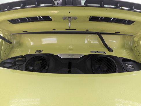 Certified 2025 Porsche 911 Carrera RWD image 13