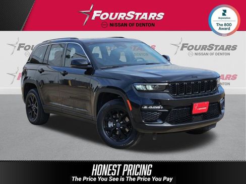 Used 2022 Jeep Grand Cherokee Limited AWD/4WD image 1
