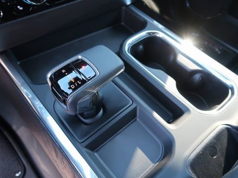 New 2026 GMC Sierra 1500 SLT w/ SLT Premium Plus Package image 18