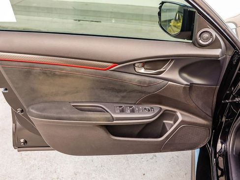 Used 2020 Honda Civic Type R image 24