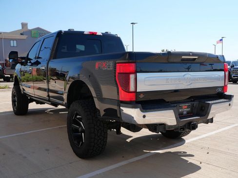 Used 2021 Ford F350 King Ranch w/ King Ranch Ultimate Package AWD/4WD image 5