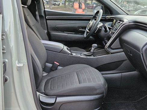 Used 2022 Hyundai Santa Cruz SEL Premium image 17