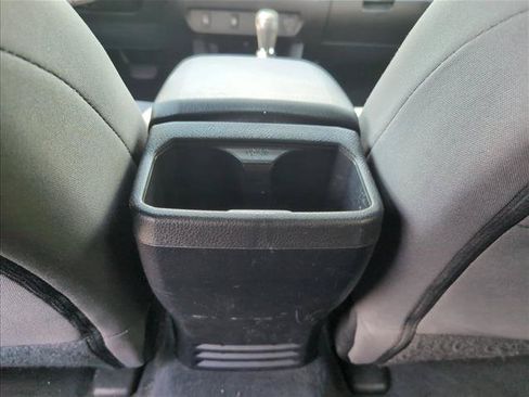 Used 2016 Toyota Tacoma TRD Sport w/ Towing Package AWD/4WD image 23