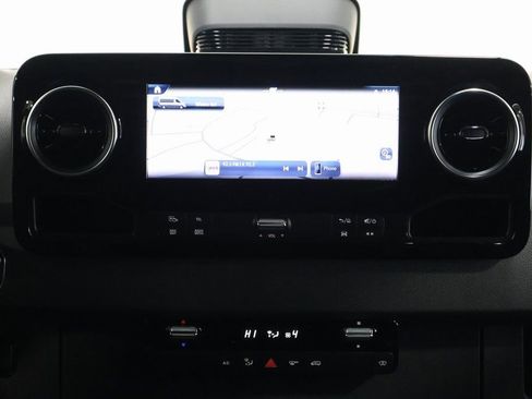 New 2026 Mercedes-Benz Sprinter 2500 image 18