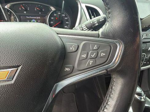 Used 2019 Chevrolet Equinox Premier image 24