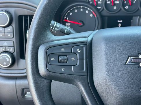 Used 2026 Chevrolet Silverado 1500 Custom Trail Boss w/ Dark Appearance Package AWD/4WD image 19
