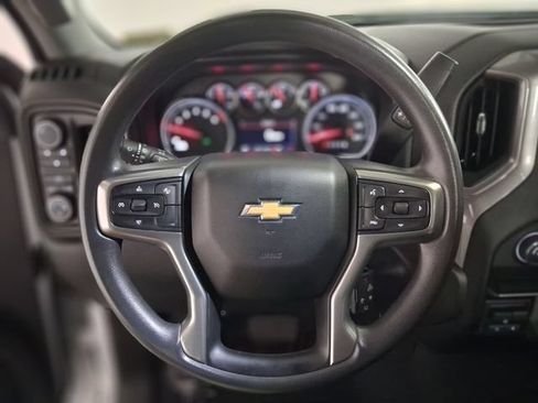 Used 2022 Chevrolet Silverado 2500 Custom w/ Gooseneck/5TH Wheel Package AWD/4WD image 18