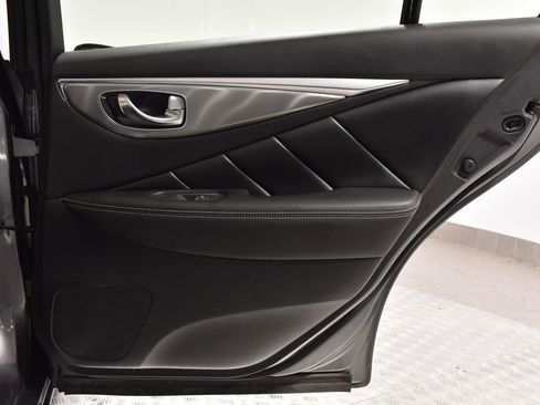 Used 2017 INFINITI Q50 2.0t w/ Moonroof Package image 29