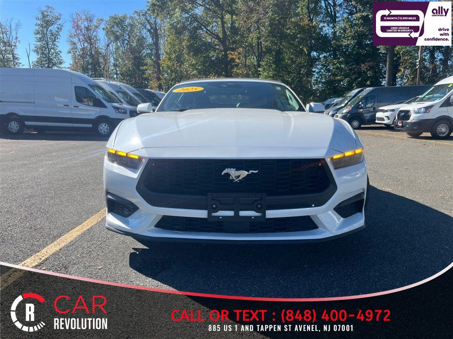 Used 2025 Ford Mustang Premium RWD image 2