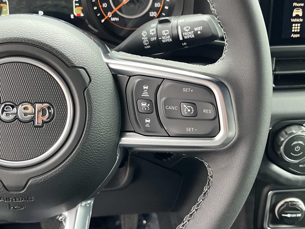 New 2026 Jeep Wrangler Unlimited Sahara AWD/4WD image 22