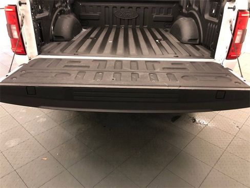 Used 2022 Ford F150 XLT w/ Equipment Group 302A High image 8