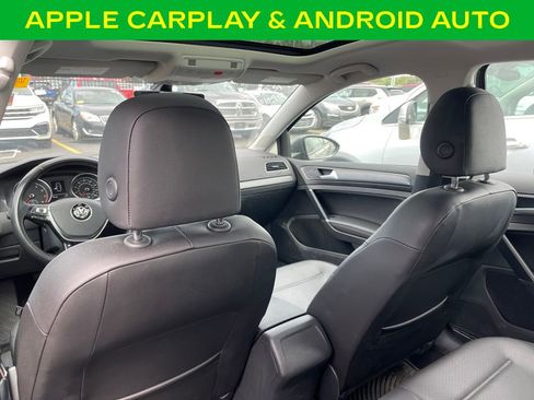 Used 2018 Volkswagen Golf SE FWD image 7