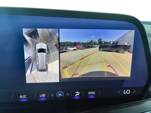 Certified 2025 Chevrolet Tahoe LS RWD image 15