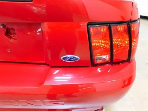 Used 2001 Ford Mustang GT RWD image 21