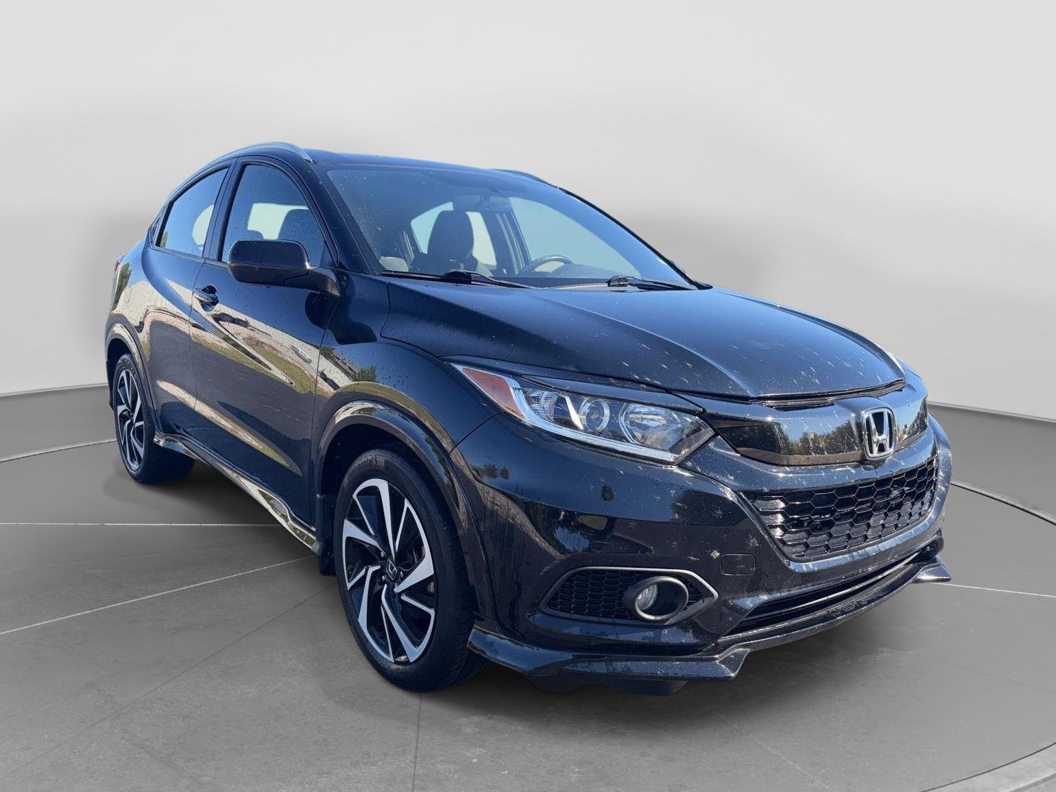 Used 2019 Honda HR-V Sport image 4