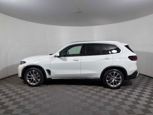 Certified 2024 BMW X5 xDrive40i image 4