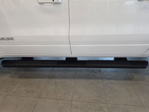 Used 2024 RAM 1500 Laramie AWD/4WD image 38