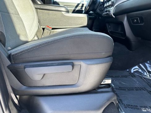 Used 2024 RAM 3500 Big Horn image 26