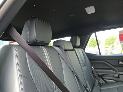 New 2026 Toyota 4Runner Limited AWD/4WD image 18