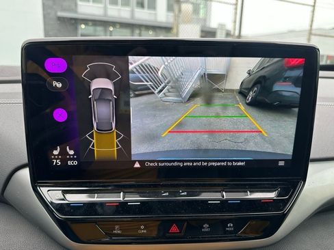 Used 2023 Volkswagen ID.4 Pro S image 12