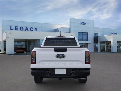 New 2025 Ford Ranger Lariat w/ FX4 Off-Road Package image 5