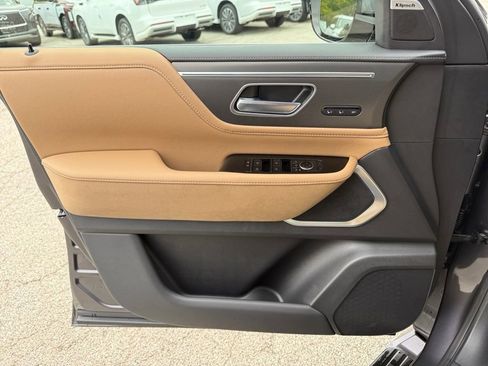 New 2026 INFINITI QX80 Luxe w/ Cargo Package image 19