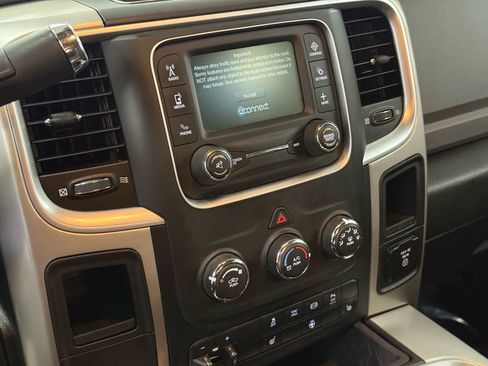 Used 2018 RAM 2500 Big Horn image 19