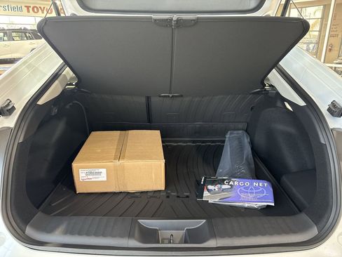 New 2026 Toyota Prius Plug-In Hybrid image 24