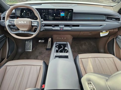 New 2026 Kia EV9 GT-Line image 9