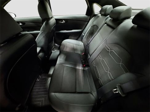 Used 2023 Kia Forte GT-Line w/ GT-Line Premium Package image 26