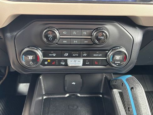 Used 2023 Ford Bronco Wildtrak AWD/4WD image 25
