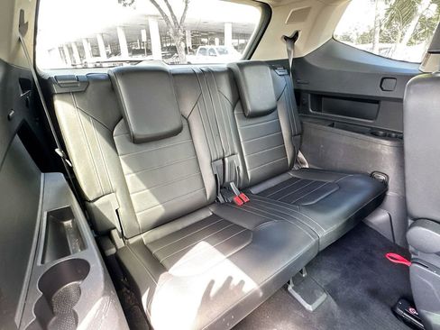 Used 2018 Volkswagen Atlas SEL Premium image 30