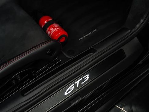Certified 2022 Porsche 911 GT3 image 27