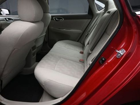 Used 2013 Nissan Sentra SV image 19