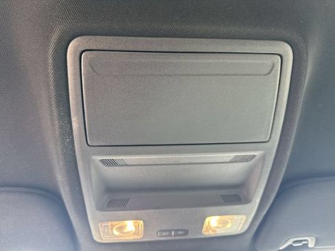 Used 2024 Ford Mustang Coupe RWD image 19