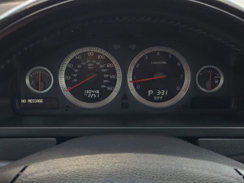 Used 2013 Volvo XC90 3.2 image 34