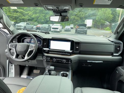 Used 2025 Chevrolet Silverado 1500 RST w/ RST All Star Premium Package AWD/4WD image 31