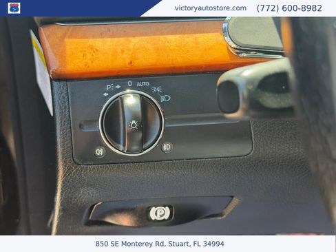 Used 2009 Mercedes-Benz E 320 BlueTEC Sedan image 21