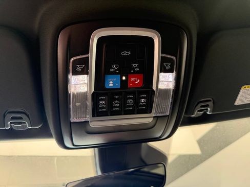 New 2026 RAM 1500 Laramie AWD/4WD image 35
