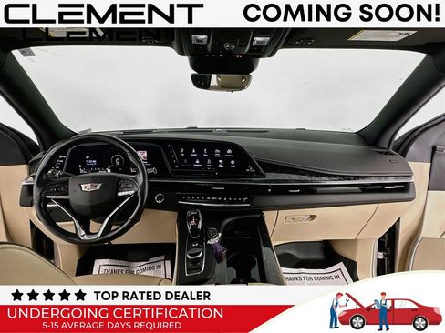 Used 2021 Cadillac Escalade Premium Luxury AWD/4WD image 12