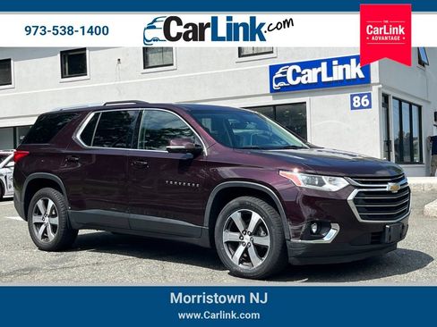 Used 2018 Chevrolet Traverse LT AWD/4WD image 1