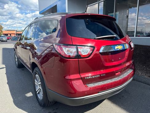 Used 2017 Chevrolet Traverse LT AWD/4WD image 8