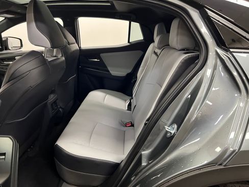 New 2026 Subaru Uncharted AWD image 25