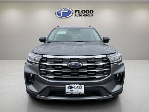 New 2026 Ford Explorer Active w/ Active Comfort Package image 2