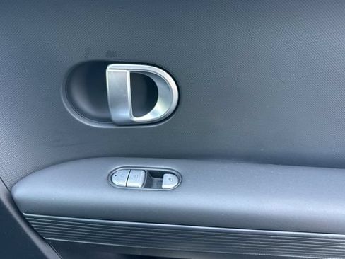 Used 2024 Hyundai Ioniq 5 SEL RWD image 20